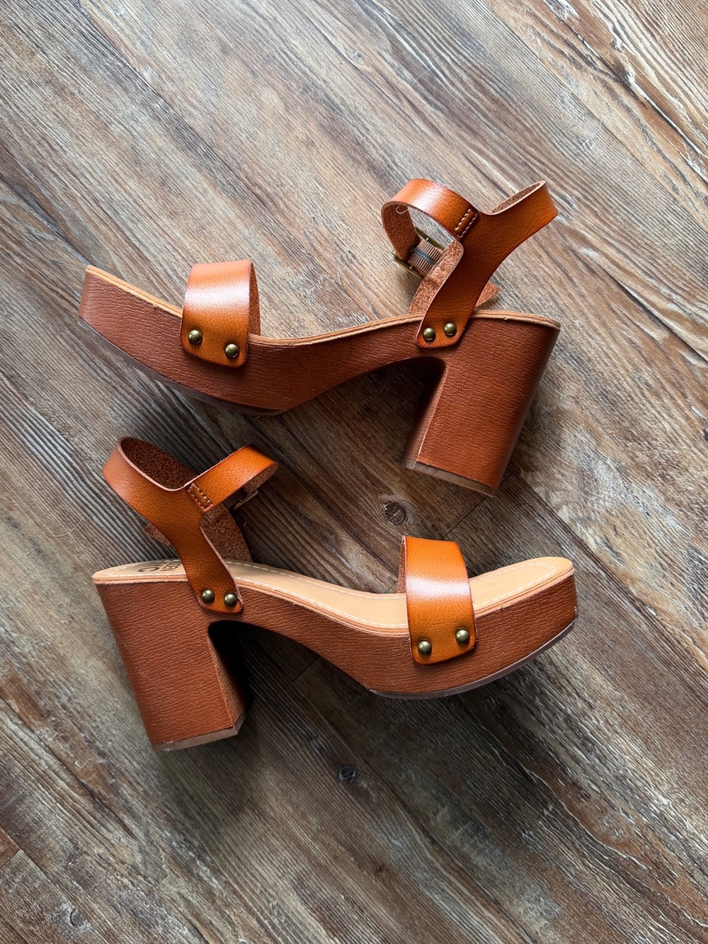 Madden NYC Women’s Brown Platform Block Heel Sandals Size 8